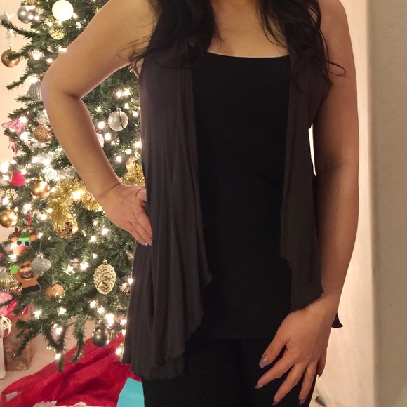 Racerback sleeveless vest - Picture 3 of 3